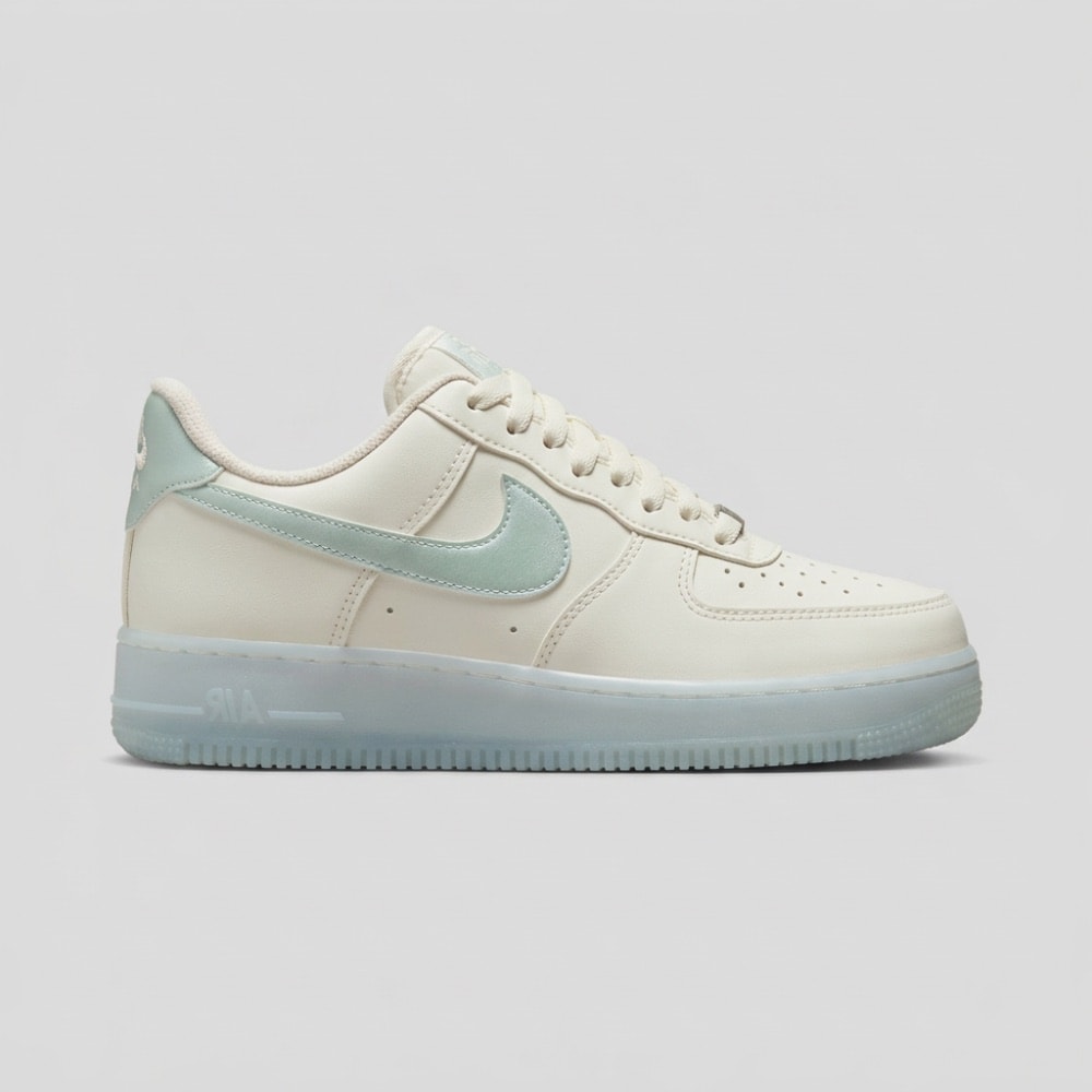 Nike Air Force 1 — AREIA/VERDE